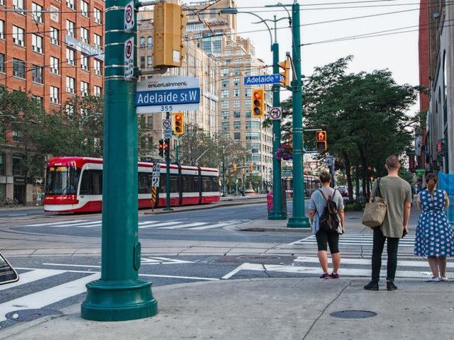 Spacious Corner Apartment Downtown Toronto Zewnętrze zdjęcie